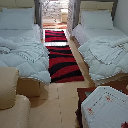 Olivia Guesthouse Gjirokastër 외부 사진