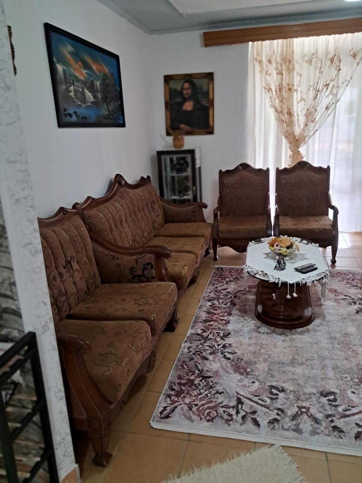 Olivia Guesthouse Gjirokastër 외부 사진